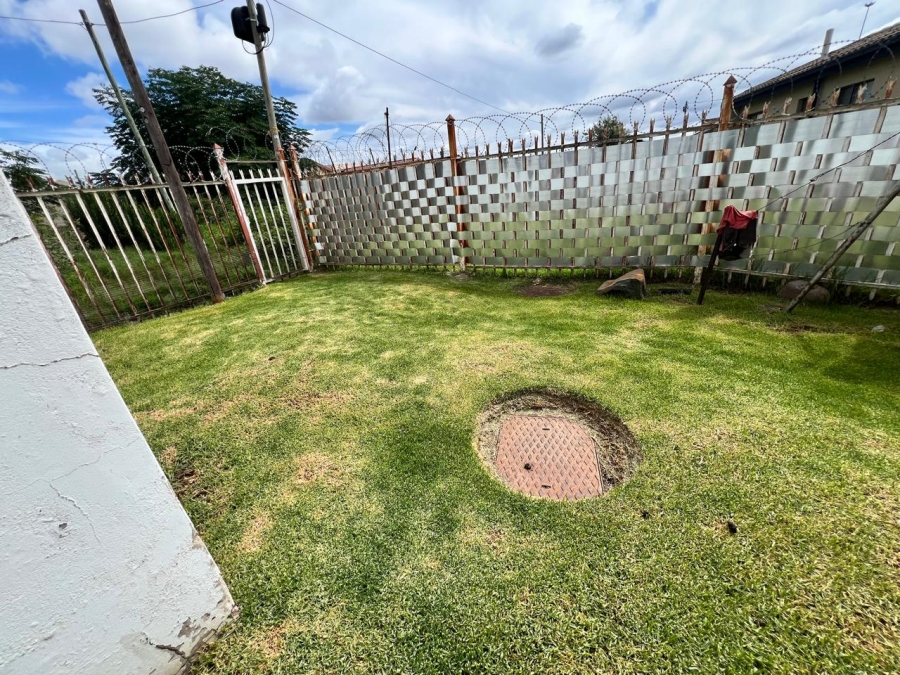 5 Bedroom Property for Sale in Blomanda Free State